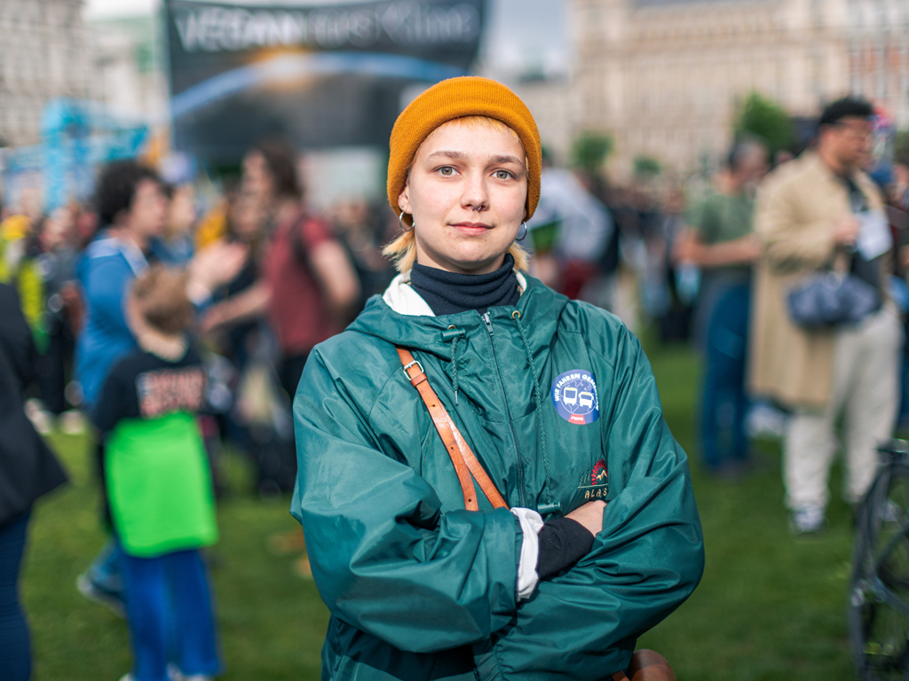 Dominik Kölbl bei einer Demonstration von "Wir fahren gemeinsam".