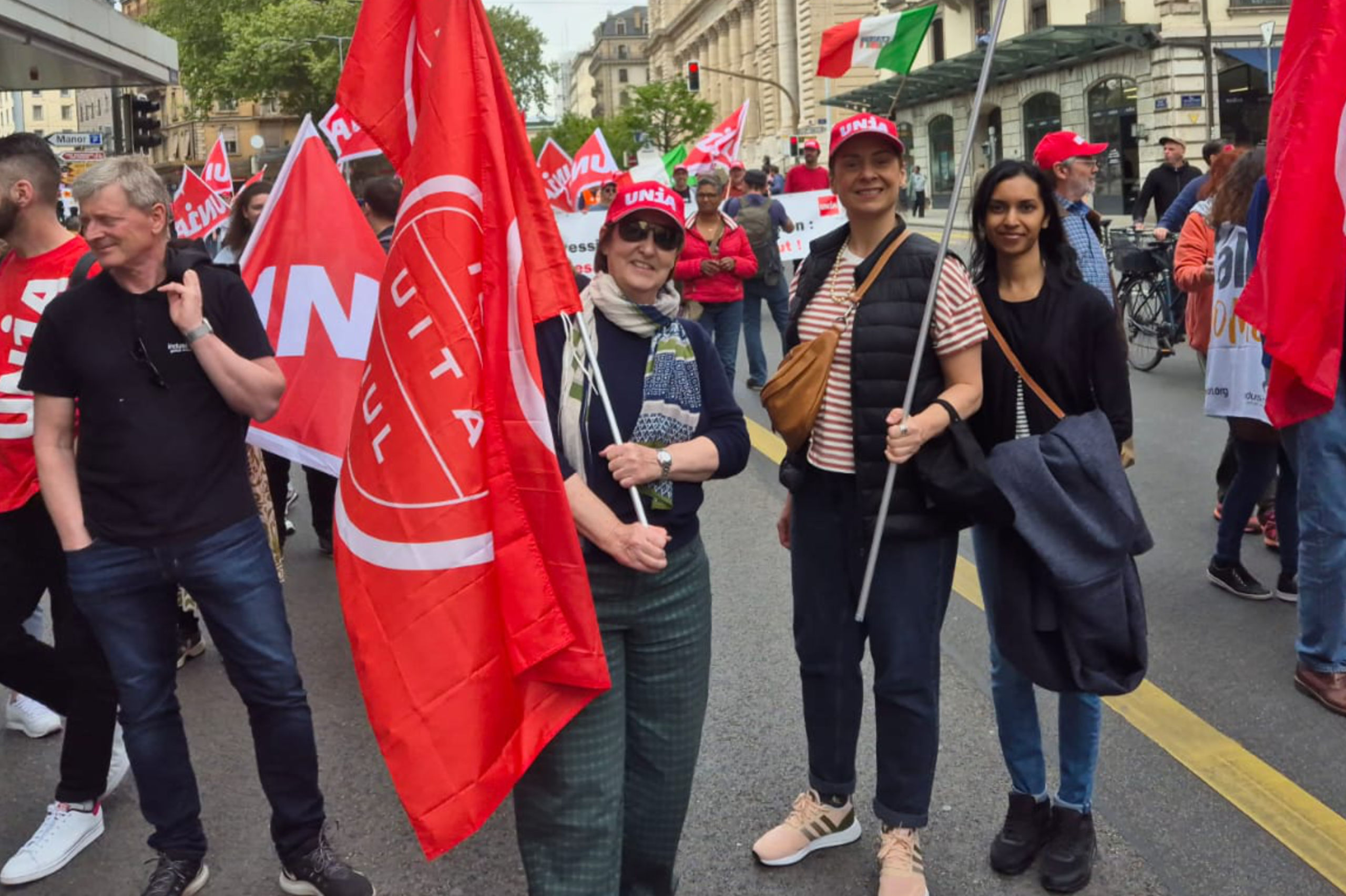 Sue Longley, Generalsekretärin der internationalen Gewerkschaft IUF, auf einer Demonstration.