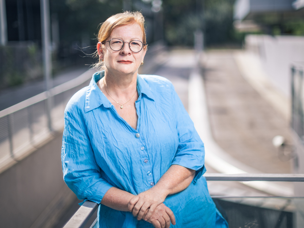 Portrait Ursula Woditschka von der Gewerkschaft vida im Interview zur Reinigungsbranche und die Arbeitsbedingungen in der Reinigung.