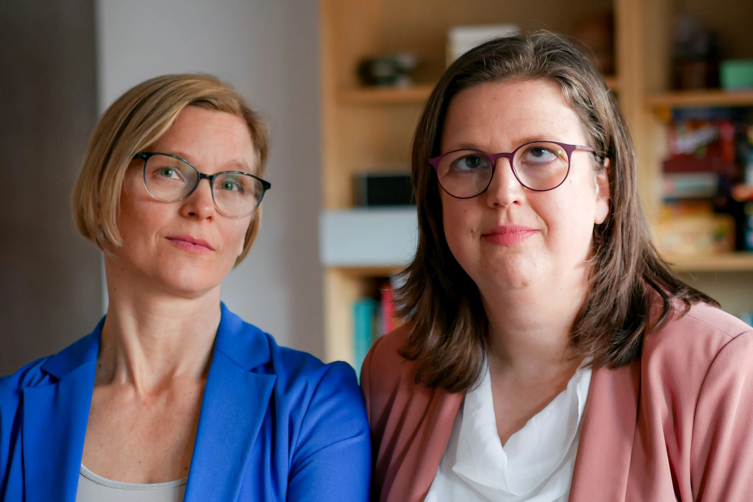 Heidemarie Egger und Julia Moser vom Interessensverband "Frauen mit Behinderungen". 